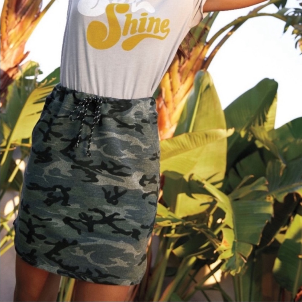 Sundry Skirt